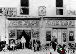 Caffè Umberto - Piazza Umberto, Napoli - Ottobre 1912