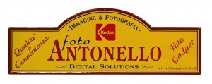 Insegna per "Foto Antonello"